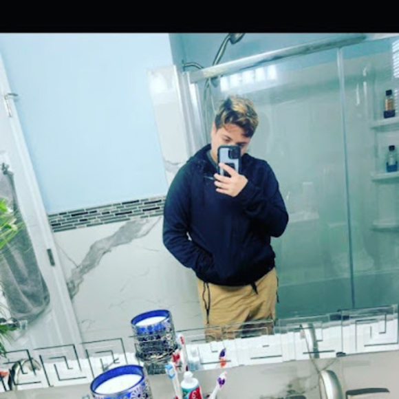 Meet your Posher, Brian - Picture 1 of 1